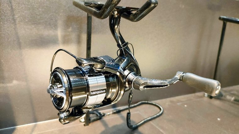 売上実績NO.1 シマノ SHIMANO 23 ヴァンキッシュ C3000SDH 045294 fisd.lk